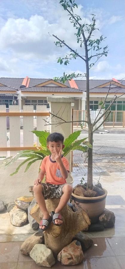 Homestay De'69 Jitra Ngoại thất bức ảnh
